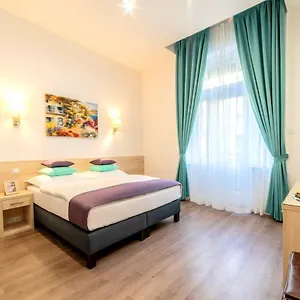 4* Ξενοδοχείο με διαμερίσματα Global