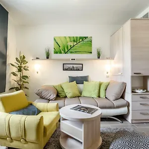 Bpr Paradise Apartment