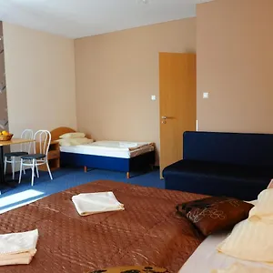 Papillon Apartment